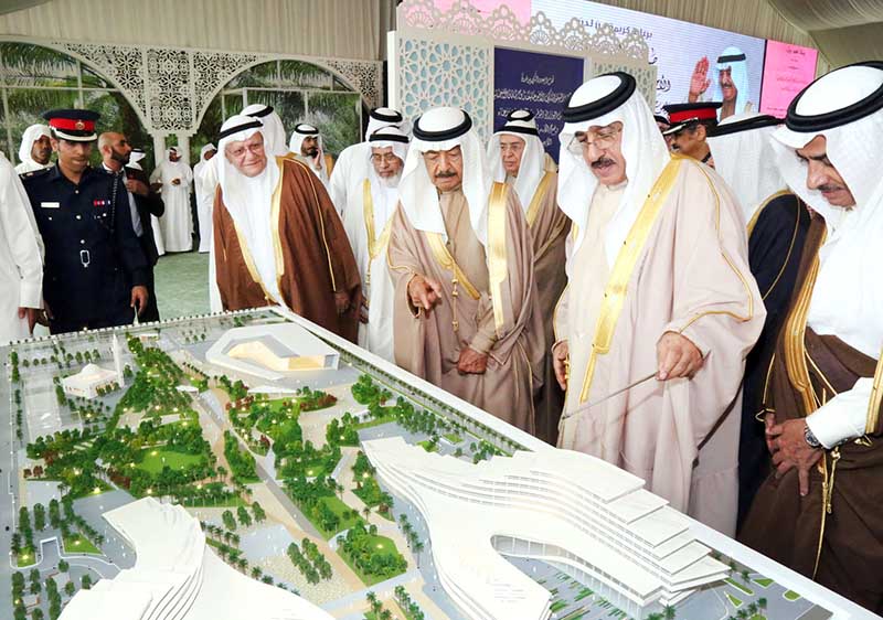 The Premier is briefed on the new campus